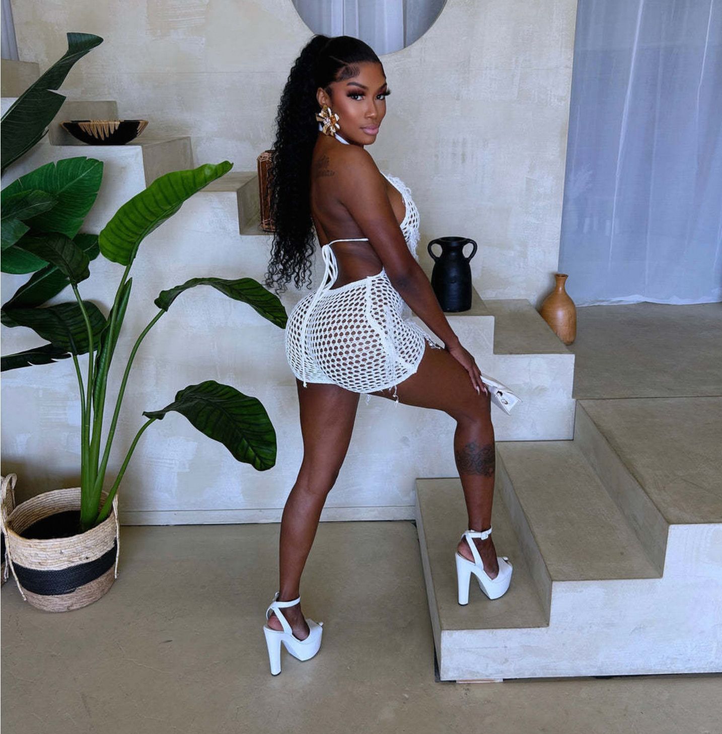 Hollow-Out Halter Tie-Accent Romper for Summer Parties