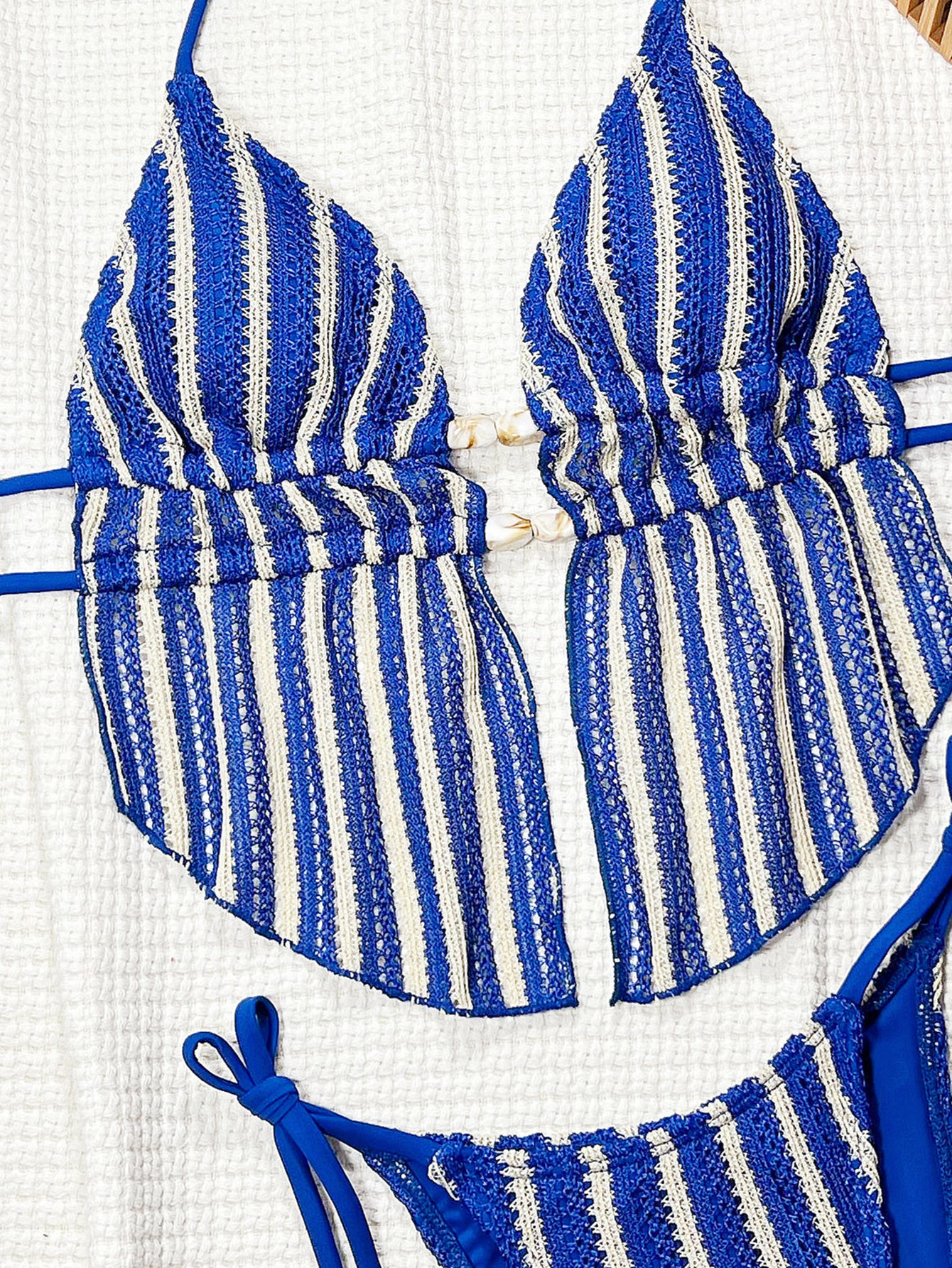 Blue Two-Piece Bikini Swimsuit for Beach Holidays