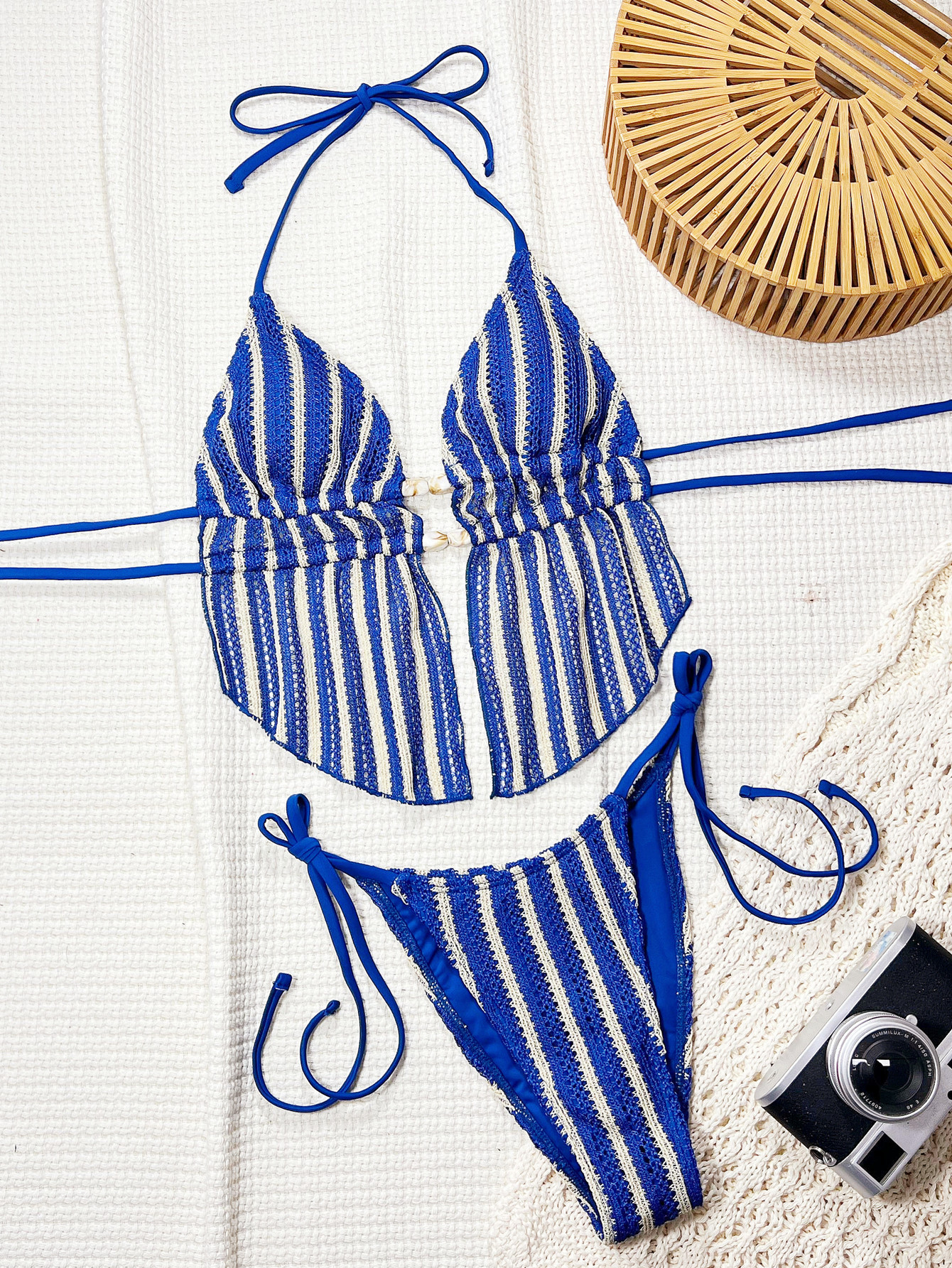 Blue Two-Piece Bikini Swimsuit for Beach Holidays