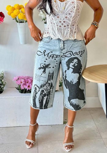 Women Graffiti Printed Denim Capri Pants