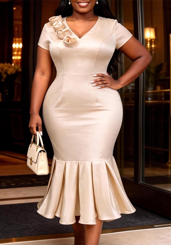 Plus Size Women Summer Champagne V-Neck Floral Slim Waist Mermaid Bodycon Dress