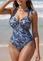 Plus Size One-Piece Blue Porcelain Print Bow Tie Tight-Fitting Swimsuit Plus Size One-Piece Blue Porcelain Print Bow Tie Tight-Fitting Swimsuit