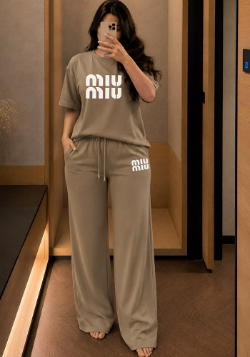 Summer Women's Casual Chic Printed Short Sleeve T-shirt Pants Two-Piece Set
