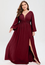 Plus Size Women's Black V-Neck Pleated Chiffon Long Sleeve High Slit Maxi Evening Gown