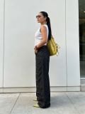 Women Red Contrast Stitch Symmetric Pocket Metal Snap Button Denim Pants