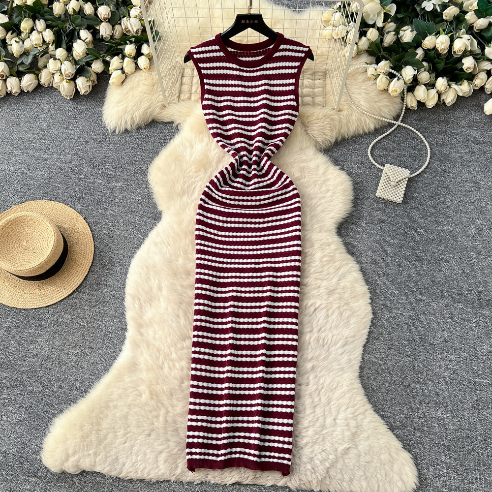 Striped Knitted V-Neck Sleeveless Maxi Dress for Summer