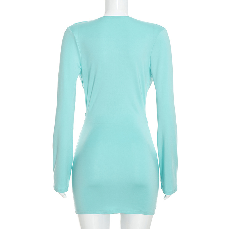V-Neck Pleated Bodycon Dress for Autumn Evening Wear