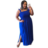 Ruffled, sexy and form-fitting halter dress in large size