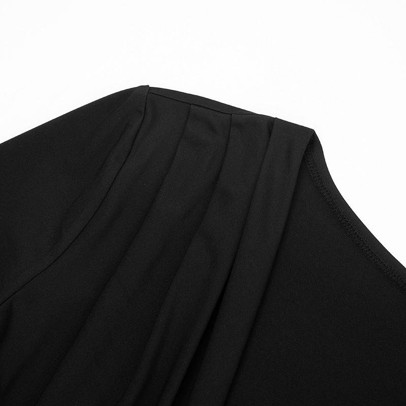 V-Neck Pleated Bodycon Dress for Autumn Evening Wear