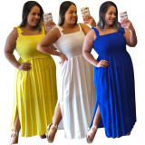 Ruffled, sexy and form-fitting halter dress in large size