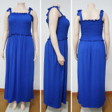 Ruffled, sexy and form-fitting halter dress in large size