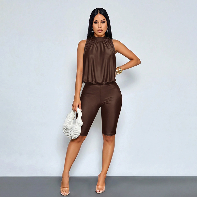 Solid Button-Down Sleeveless Grunge Capri Jumpsuit for Autumn