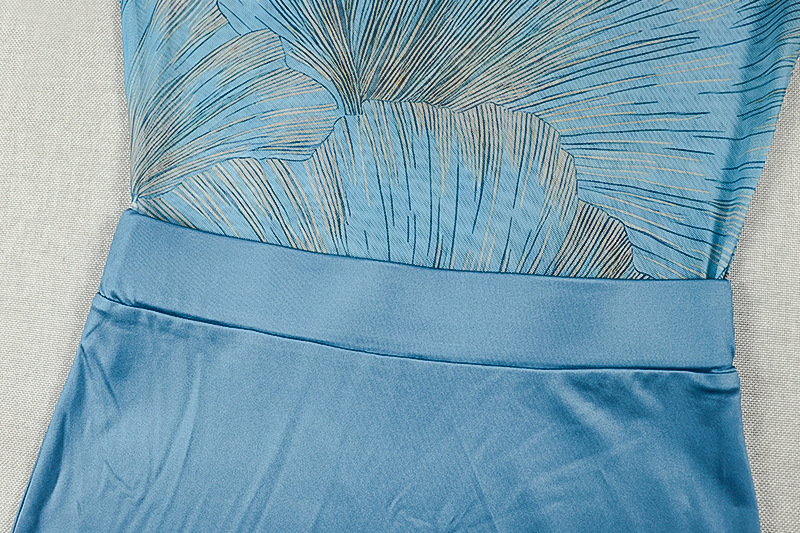 One-Shoulder Hollow-Out Round Neck Bell Bottom Long-Sleeve Bodycon Dress