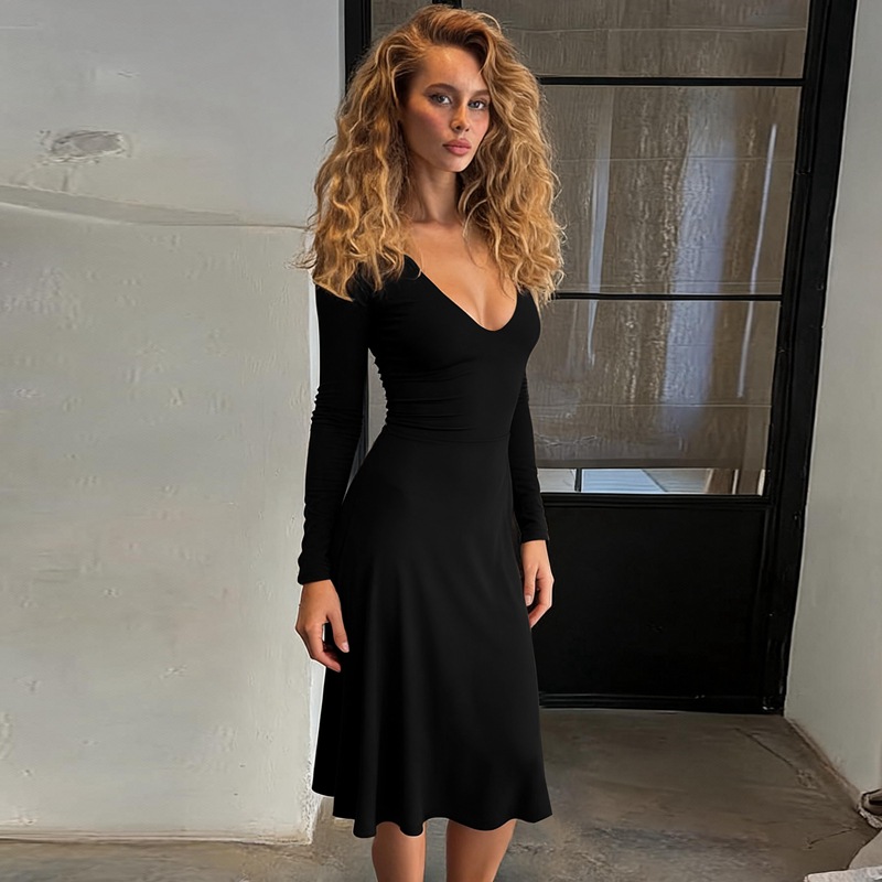 U-Neck Dress for Autumn Casual Wear