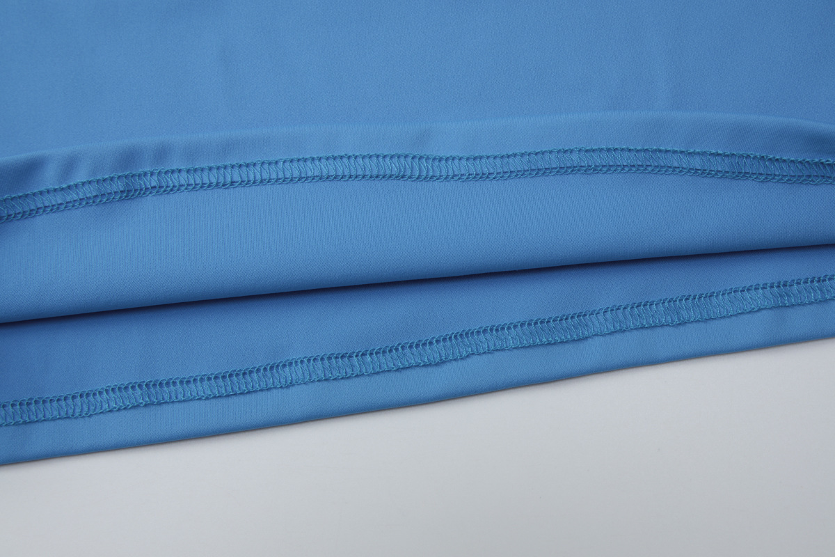 Solid U-Neck T-Shirt for Autumn Casual Wear