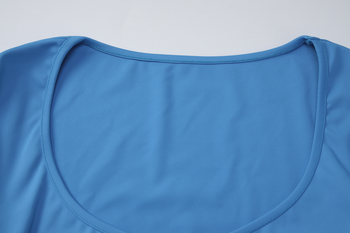 Solid U-Neck T-Shirt for Autumn Casual Wear