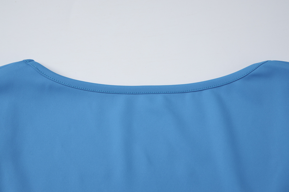 Solid U-Neck T-Shirt for Autumn Casual Wear