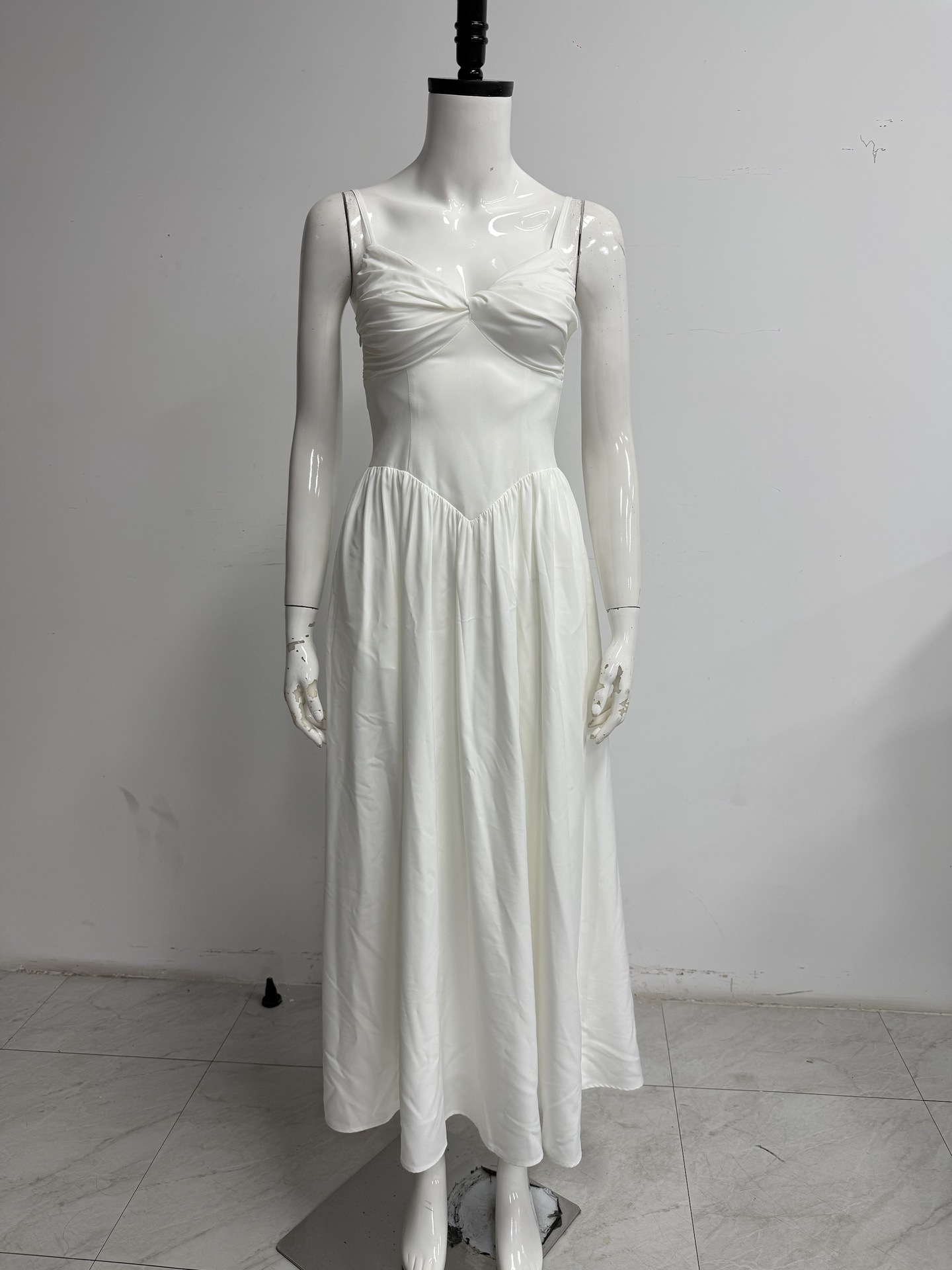 V-Neck Backless Maxi Strap Dress for Evening Parties