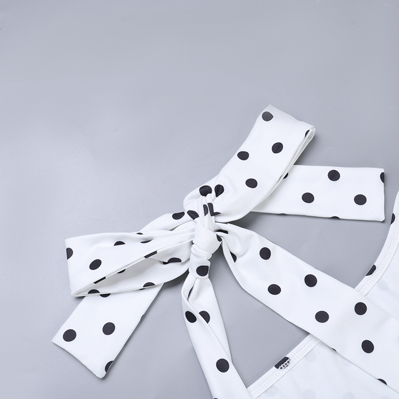 Polka Dot Halter V-Neck Top for Casual Wear