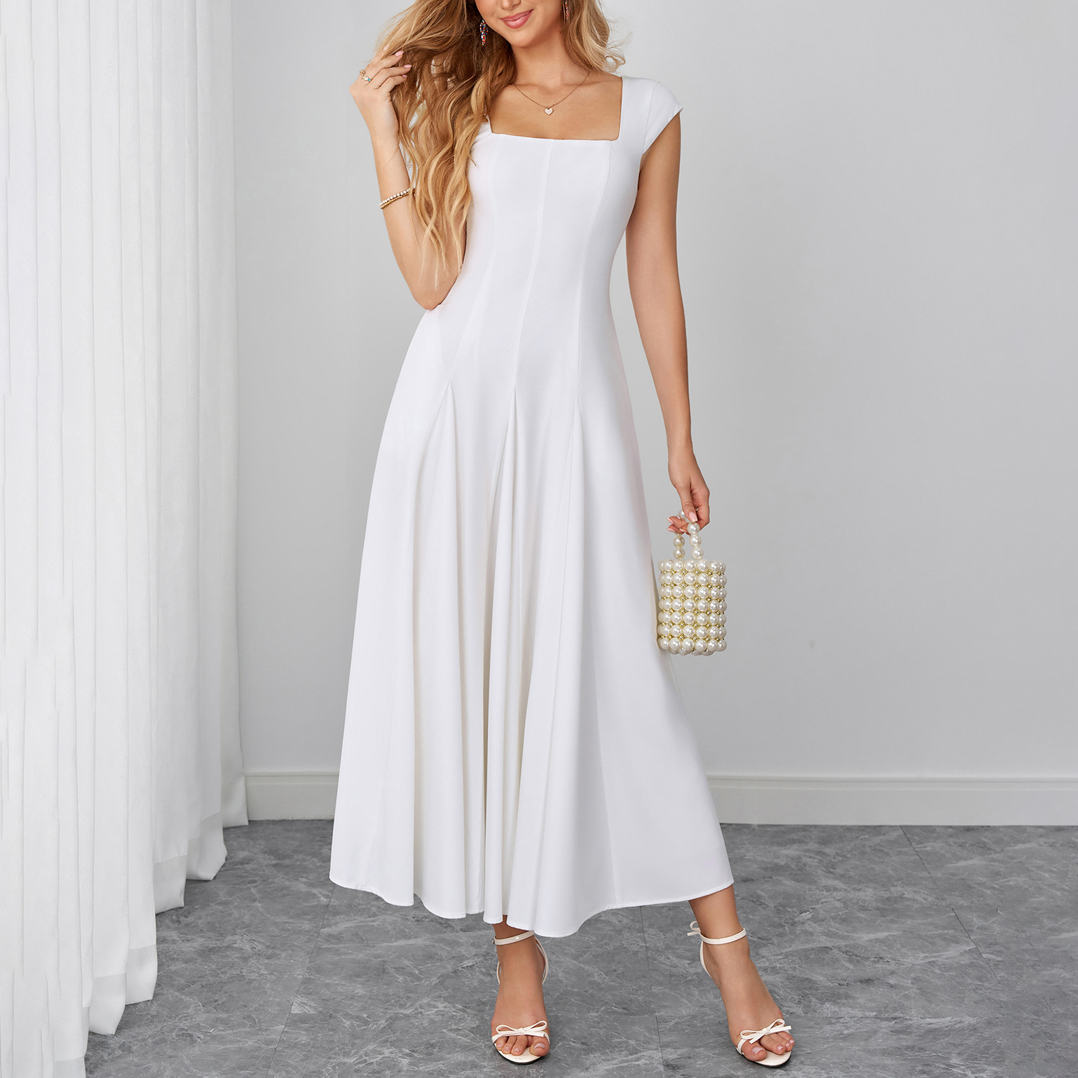 Backless Lace-Up Maxi Strap Dress for Evening Wear