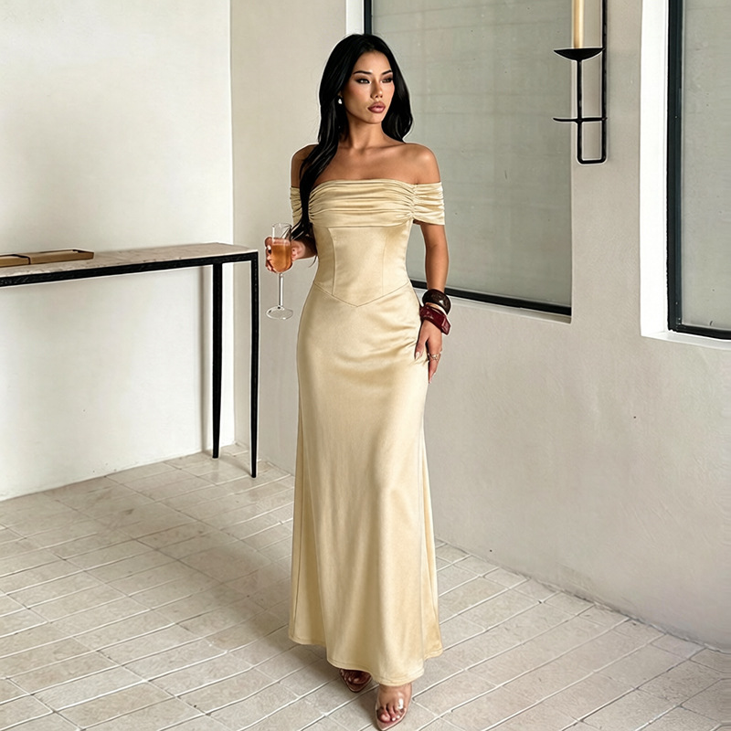 Off-Shoulder Bodycon Maxi Dress for Evening Wear
