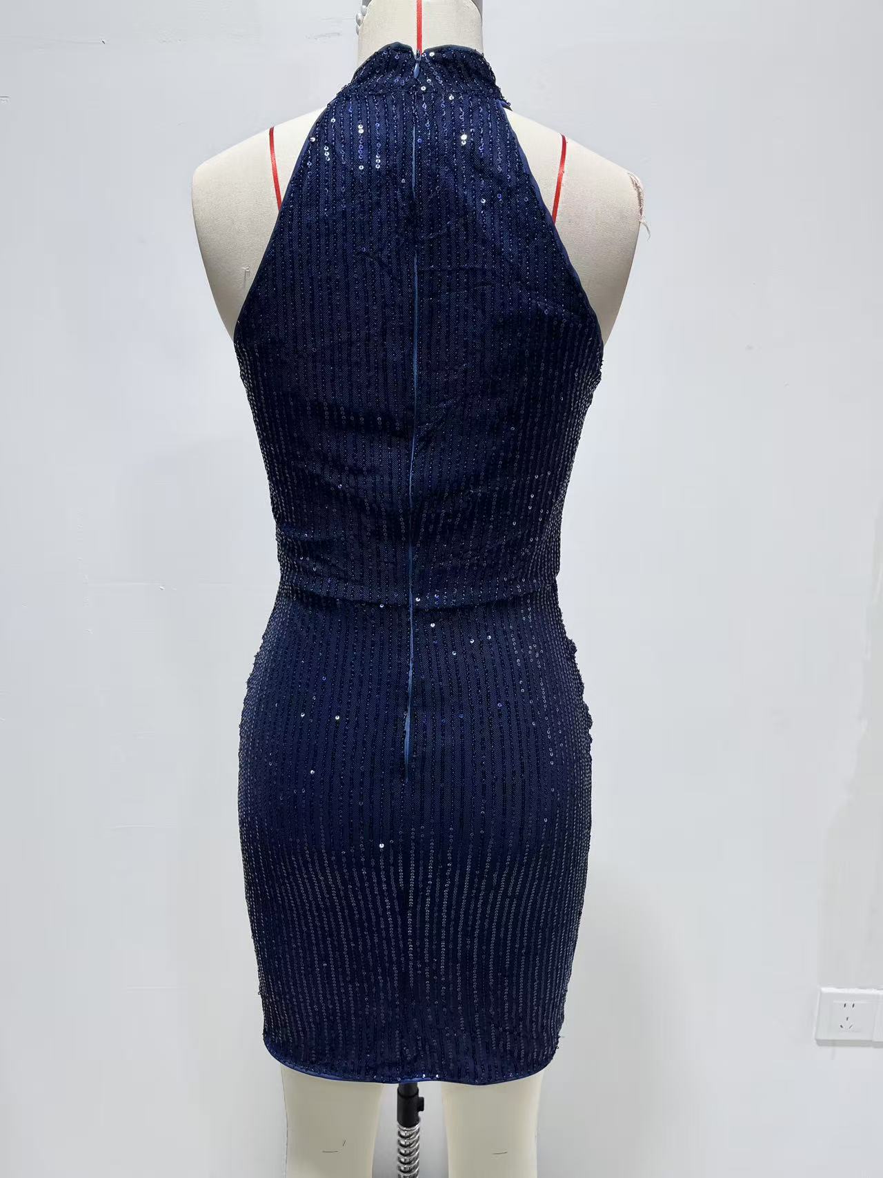 Sequin Halter Neck Bodycon Dress for Evening Parties