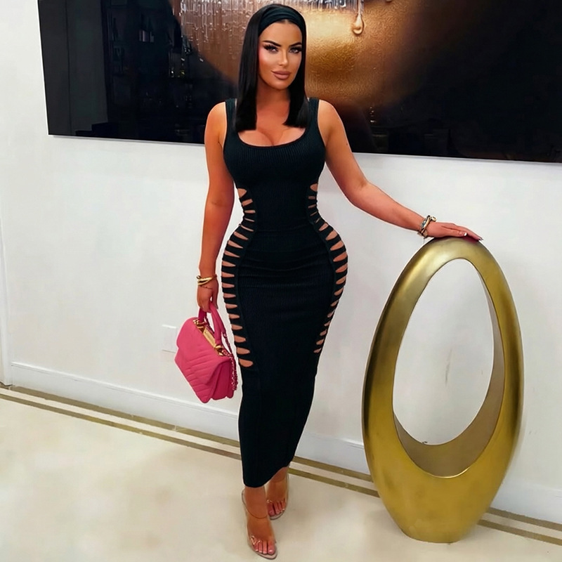 Solid Cutout U-Neck Slim-Fit Bodycon Dress for Fall