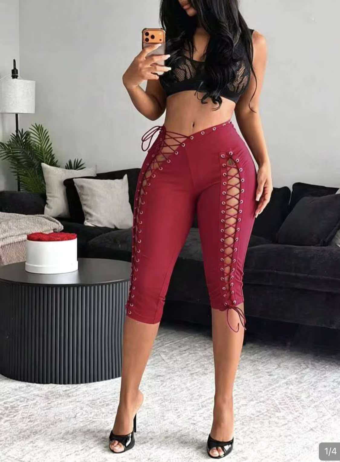 High-Waist Lace-Up Cutout Stretchy Slim-Fit Capri Yoga Pants