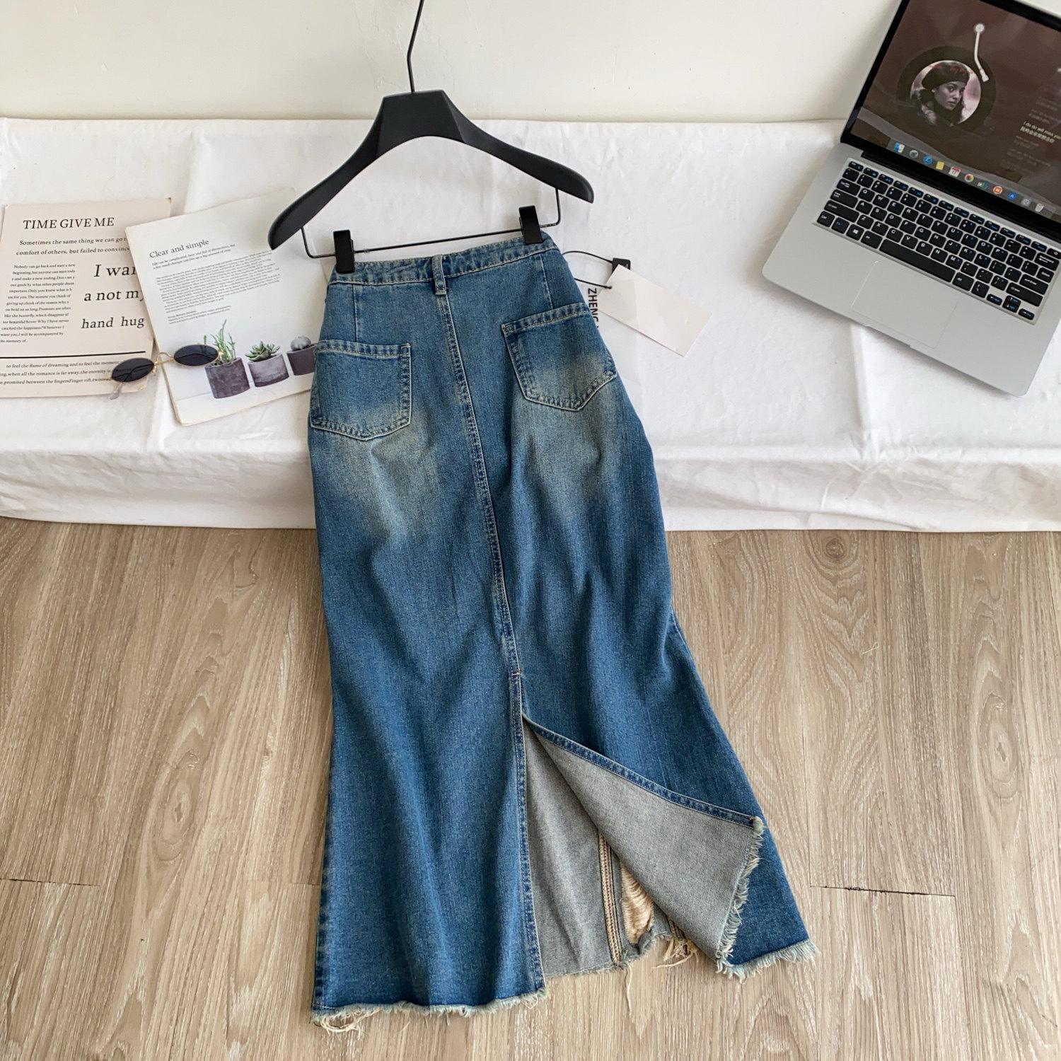 Raw-Edge Ripped Mermaid Denim Skirt for Summer Streetwear