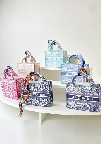 Mini Pouch Charm Keychain Bag Pendant