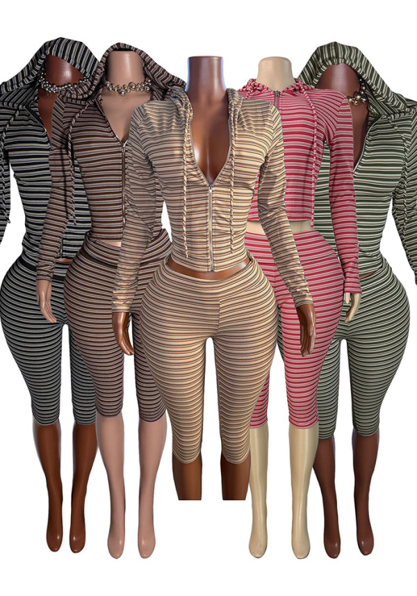 Women Striped Zip-Up Hooded Top & Roll Waist Capri Pants Two Piece Set