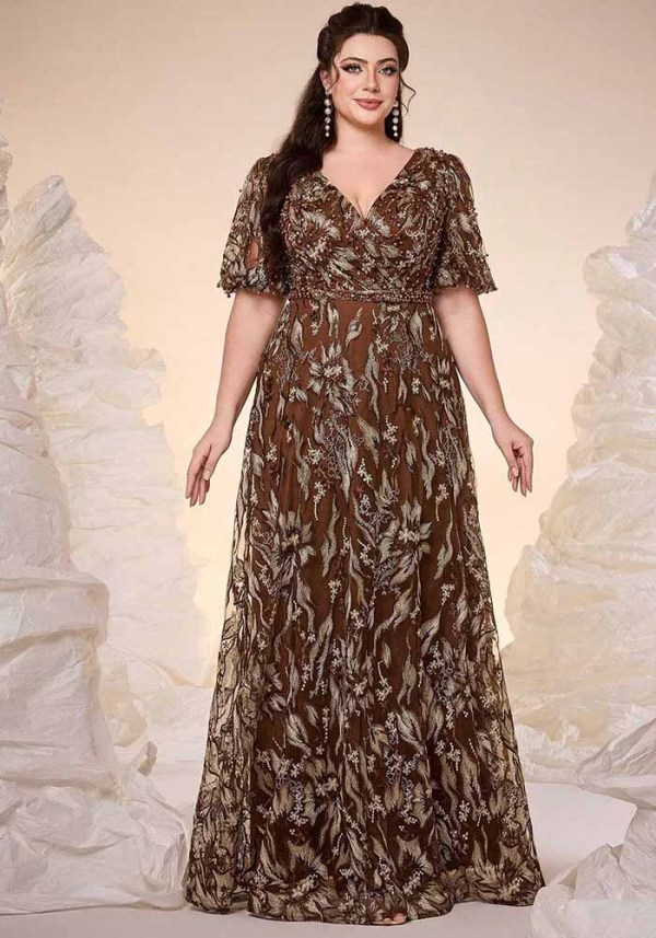 Plus Size Women V-Neck Mesh Embroidered Beaded Evening Dress for Wedding & Banquet