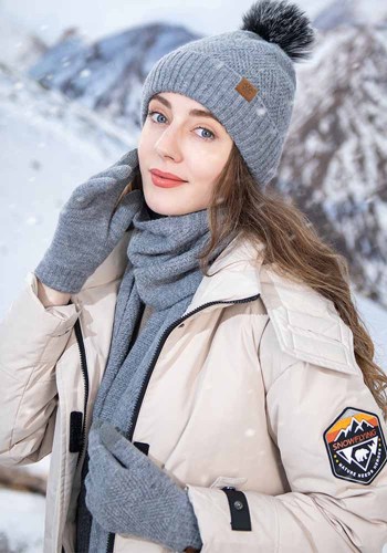 Winter Pom Pom Hat Scarf Glove Three-Piece Set