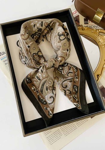 Women's Silk Scarf Ethnic Square Scarf Neckerchief Autumn Shawl Wrap