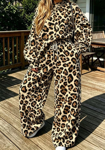 Fall Women's Y2K Streetwear Leopard Print Top and Sweatpants Two-Piece Set
