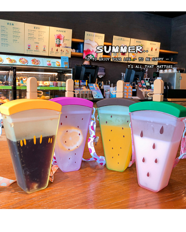 Ins Cute Ice Cream Shaped Portable Water Bottle (Including Straw and Shoulder Strap)