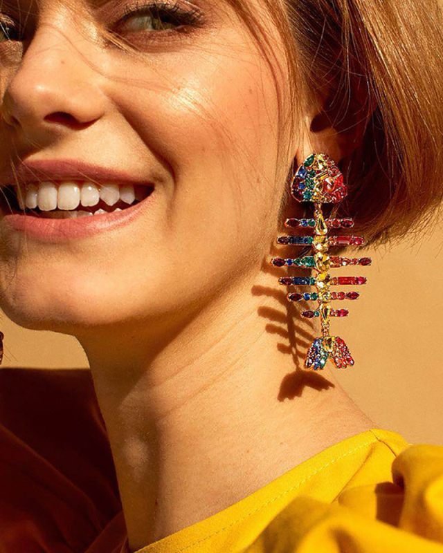 Fashion Exaggerated Creative Full Diamond Fishbone Fancy Color Diamond Earrings