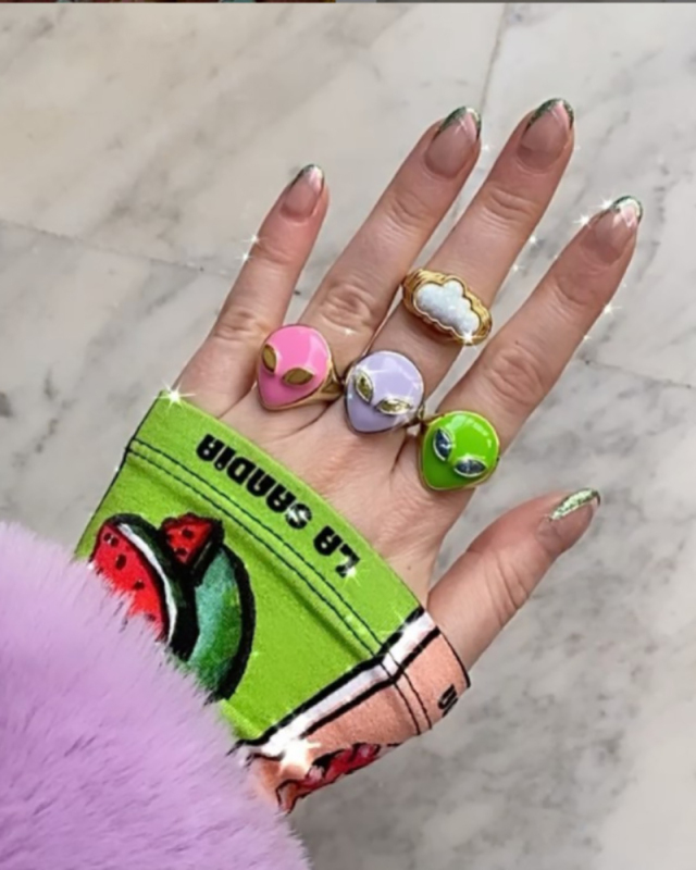 New Alien Head Ring 18K Gold Color Color Preserved Cute Girly Ring
