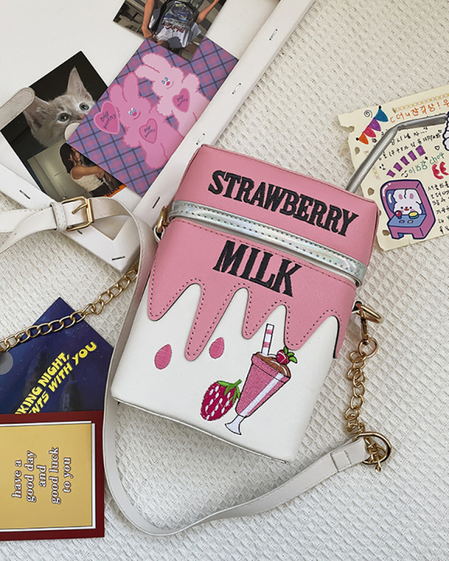 Fashion Funny Small Fresh Embroidery Strawberry Lemon Fruit Straw Messenger Bag