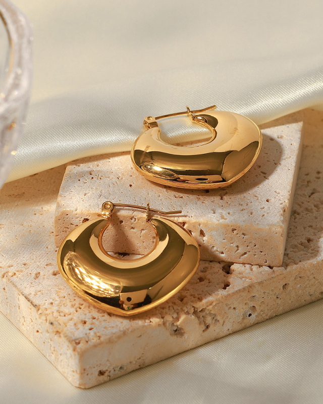 Hot Sale Geometric Premium Retro Earrings French Style Light Luxury Titanium Hollow Stainless Steel Earrings