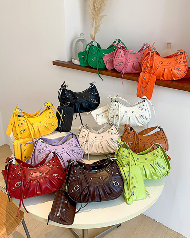 Women's Pleated Crescent 2 Piece Shoulder Bag Women's Retro Rivets Bag