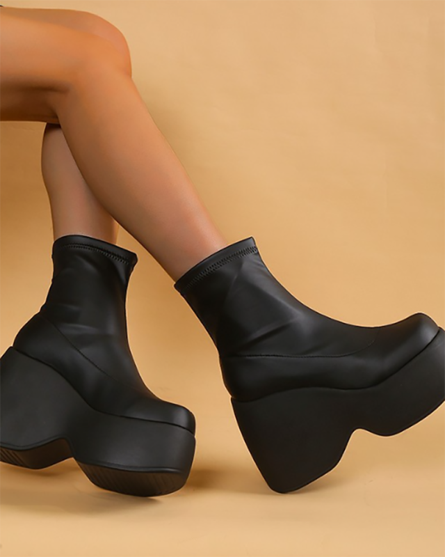 Black Winter Women Fashion Boots