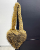 Wholesale Popular Y2K New Style Heart Shaper Fur Crossbody Bag