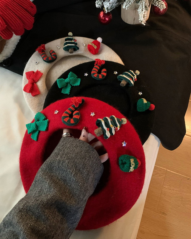 Christmas  Red Wool Tweed Beret Hat