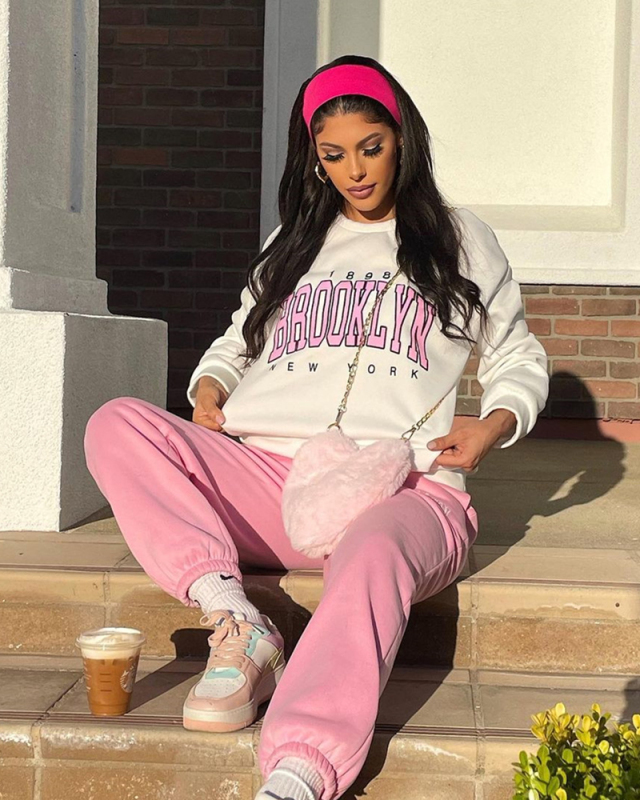 Street style INS internet celebrity trendy Brooklyn loose off-shoulder long-sleeved sweatshirt