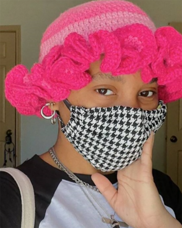 Fashionable Versatile Ruffled edge Pullover Hat