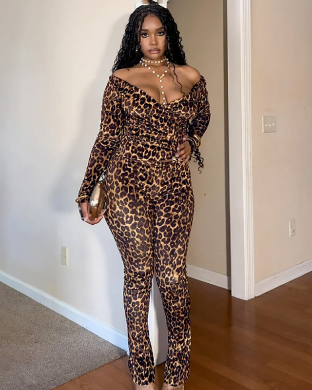 Long Sleeve Leopard Printed Two Piece Pant Set S-L