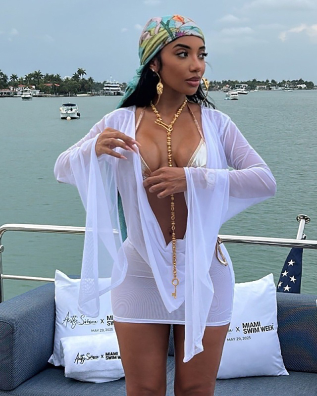 Long Sleeve Women V-neck Vacation Beach Dress S-L