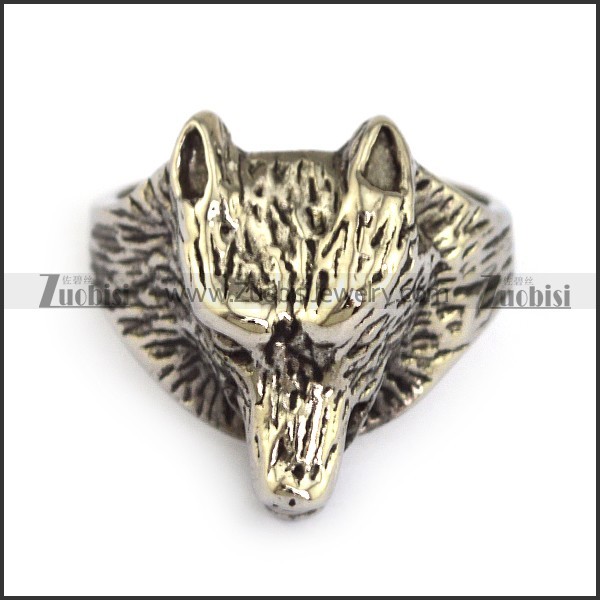 Old Silver Stainless Steel Wolf Ring - r000257