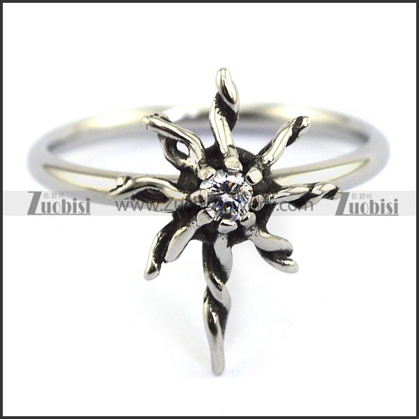 clear stone unusual rings for women r002067